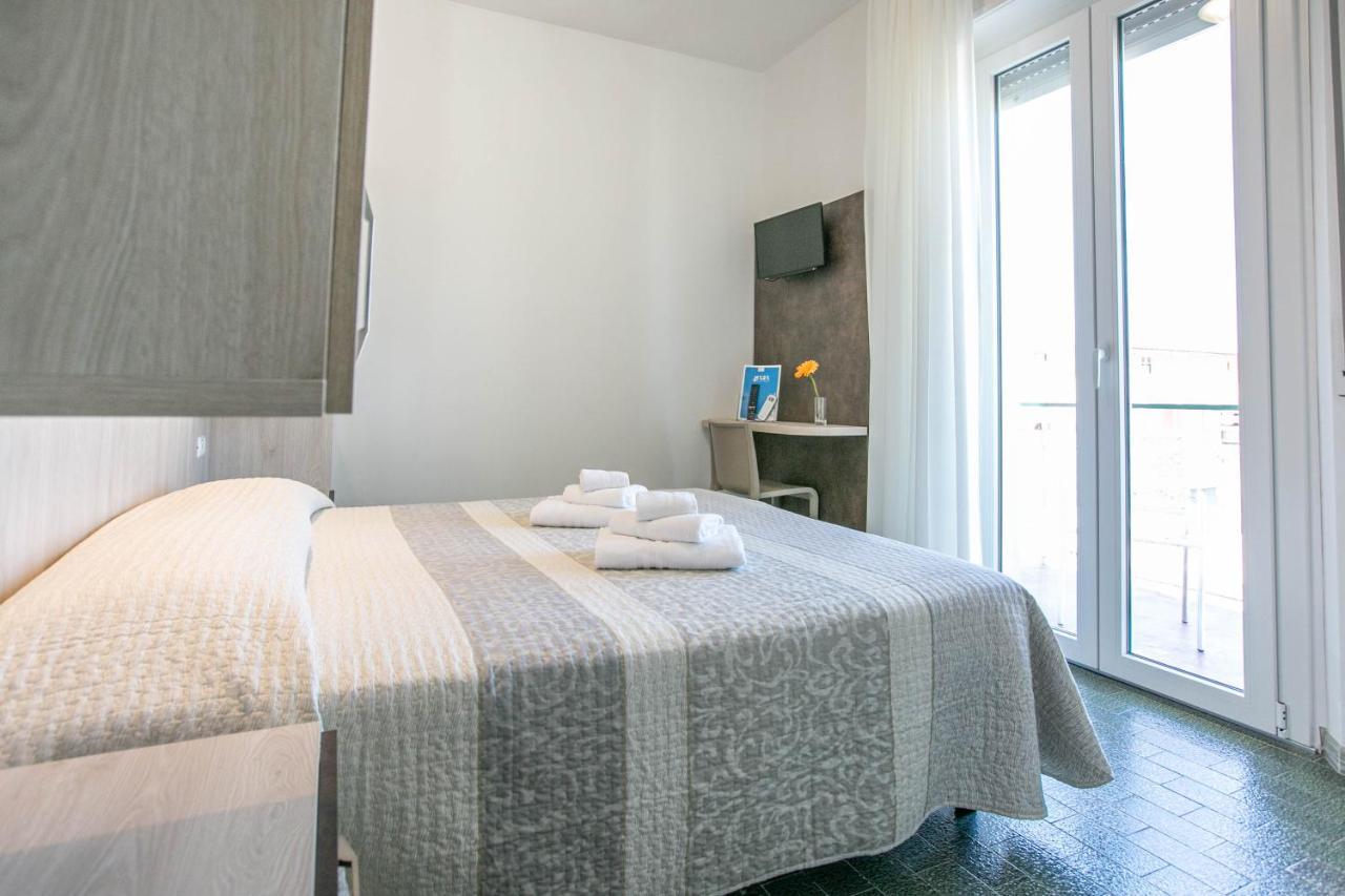 Hotel Mara Rimini Eksteriør bilde