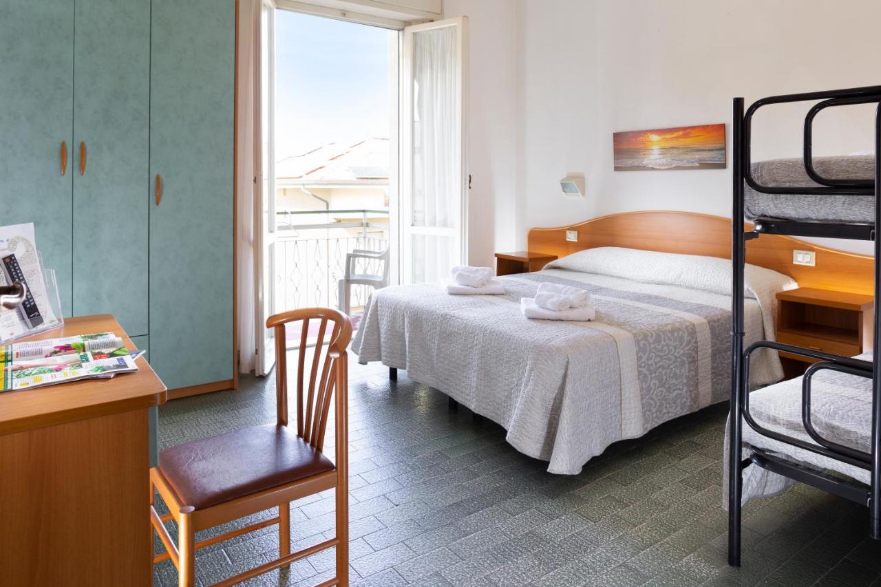 Hotel Mara Rimini Eksteriør bilde